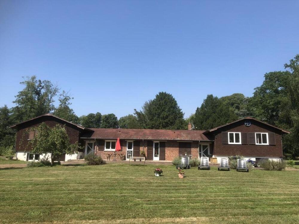 Domaine Des Ifs Bed and Breakfast Le Pin  Exteriör bild